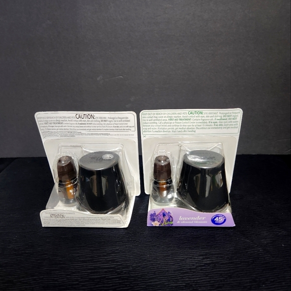 2 Air Wick Essential Mist Starter Kit - Picture 2 of 3